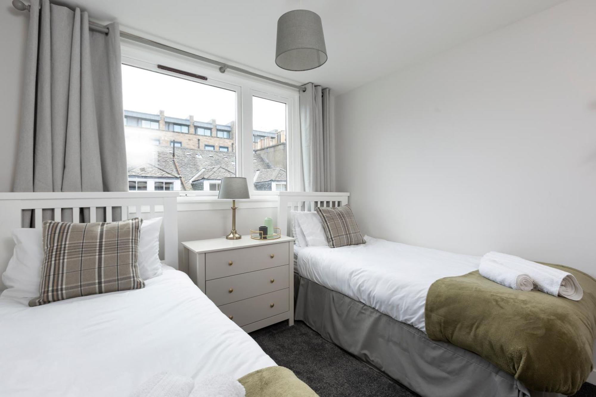 The Edinburgh Rooftop Terrace ภายนอก รูปภาพ
