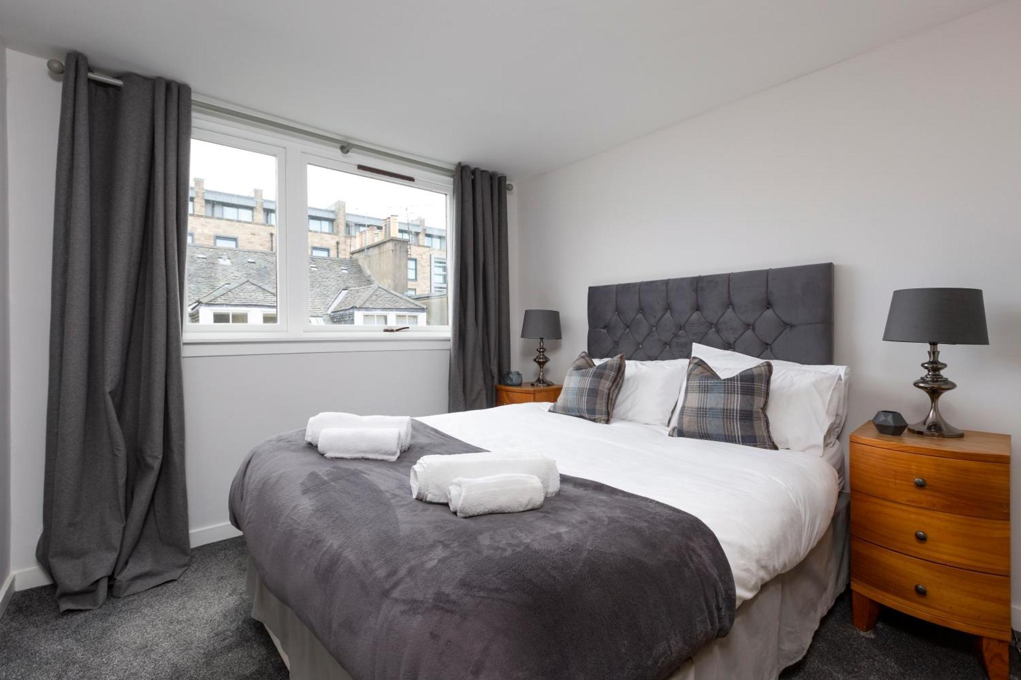 The Edinburgh Rooftop Terrace ภายนอก รูปภาพ